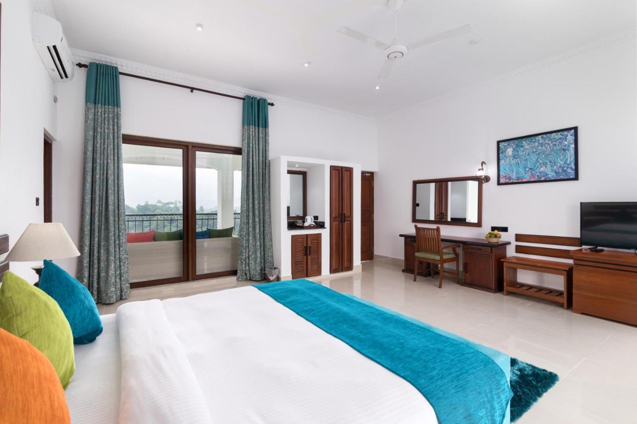 Elegant Hotel Kandy Kültér fotó