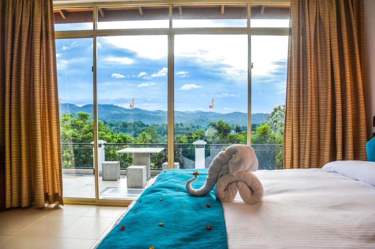 Elegant Hotel Kandy Kültér fotó