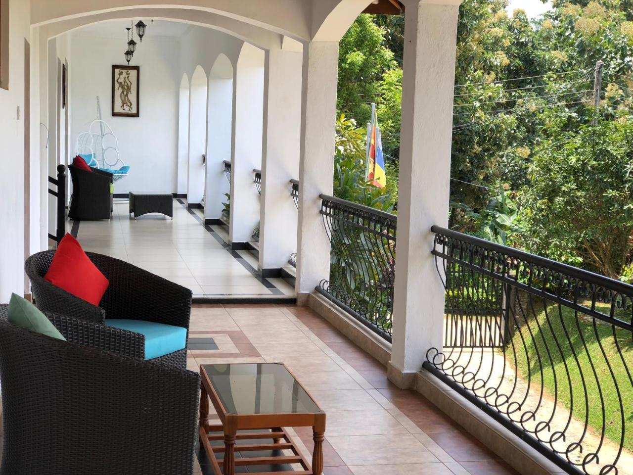 Elegant Hotel Kandy Kültér fotó