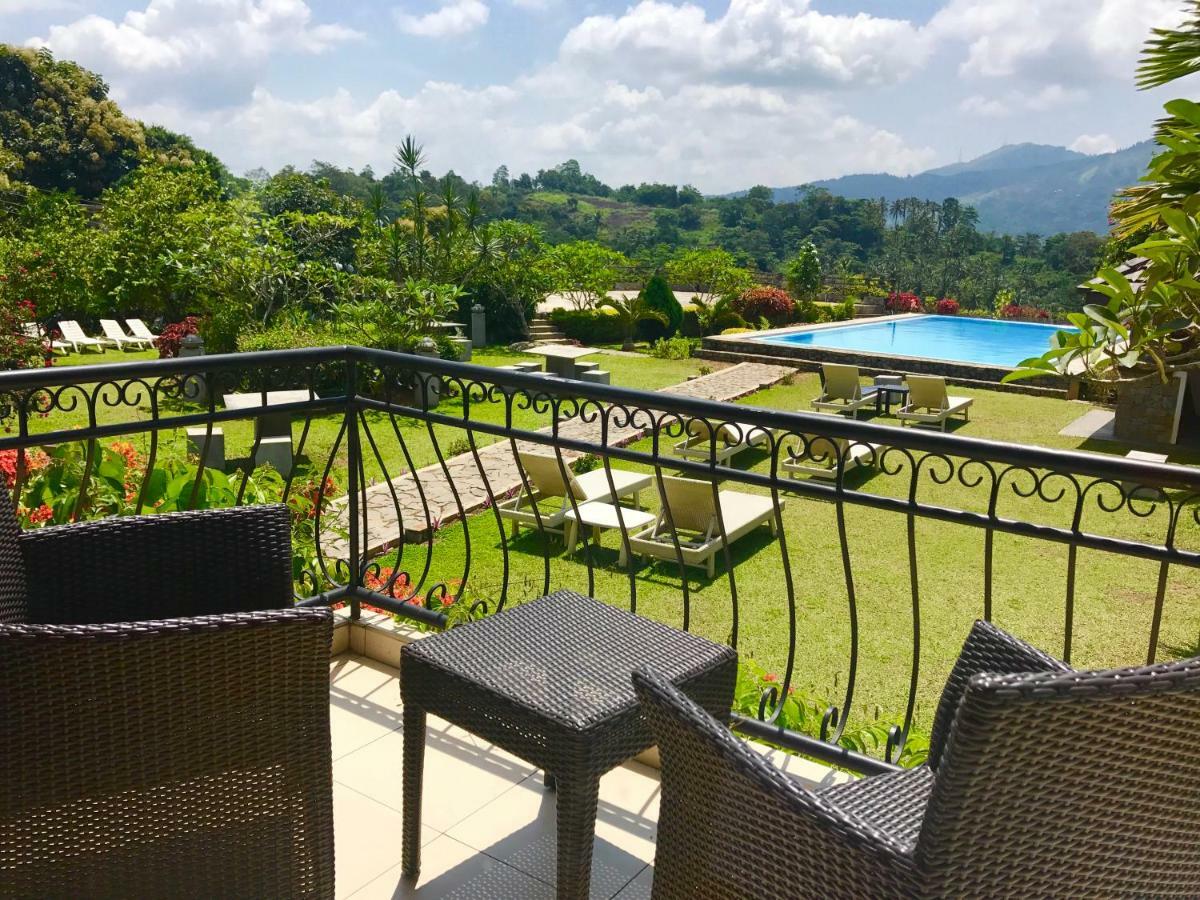 Elegant Hotel Kandy Kültér fotó